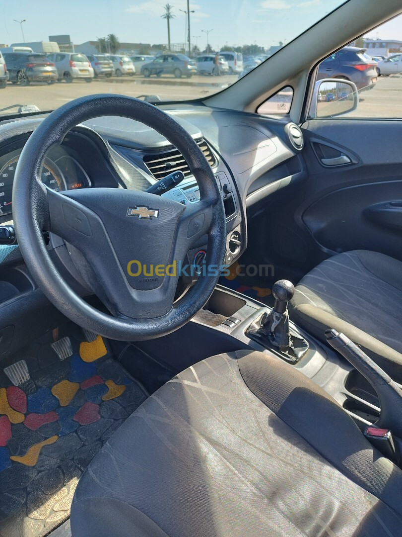 Chevrolet Sail 4 portes 2015 Sail 4 portes