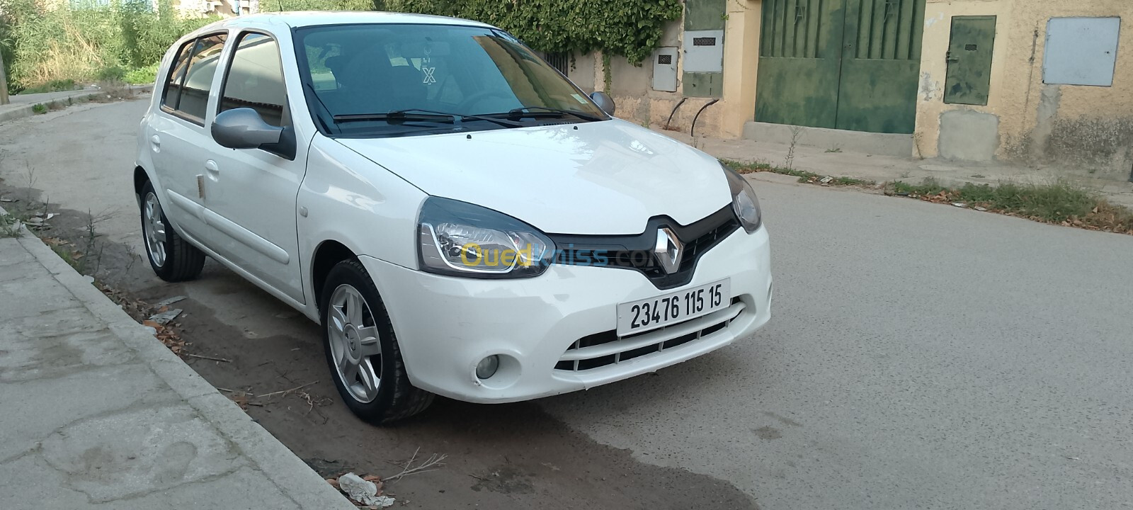 Renault Clio Campus 2015 Mongol