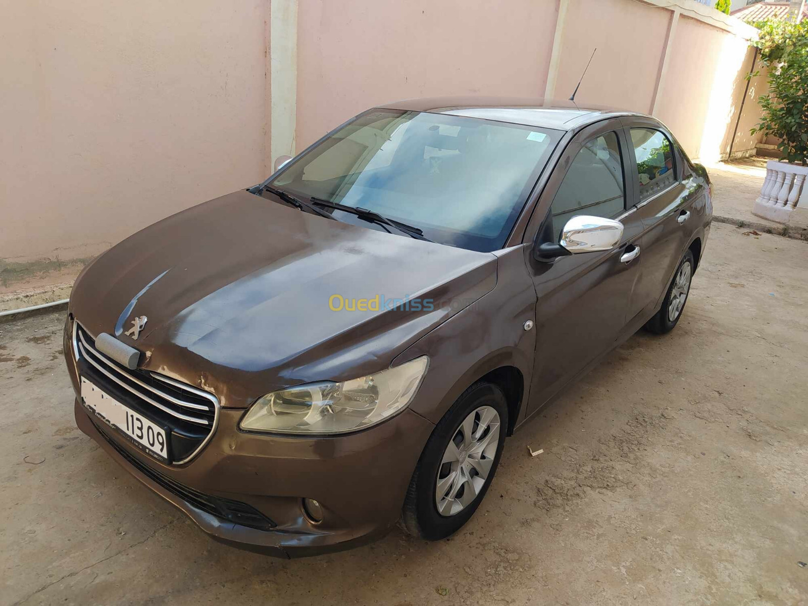 Peugeot 301 2013 Allure