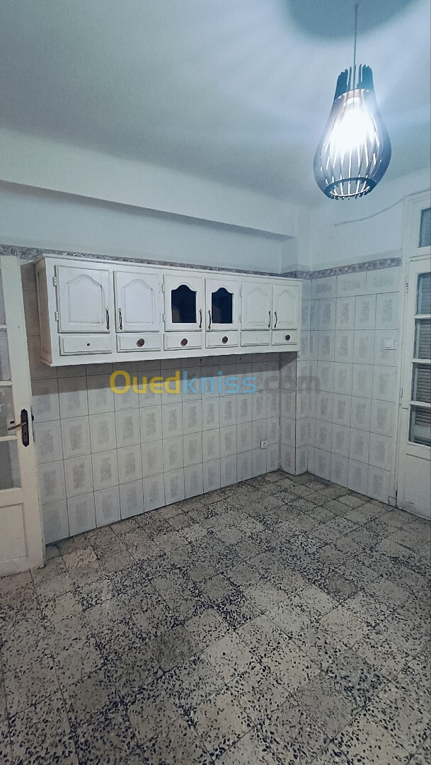 Location Appartement F4 Sétif Setif