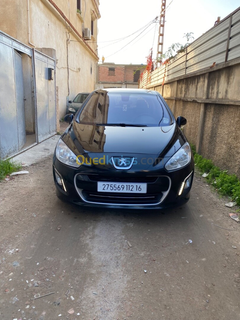 Peugeot 308 2012 Alure +