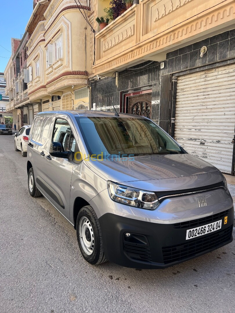 Fiat Doblo italie🇮🇹🇮🇹 2024 Tôle