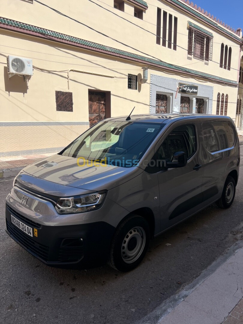 Fiat Doblo italien 2024 