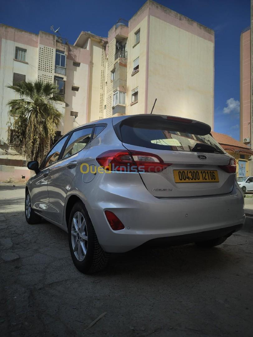 Ford Fiesta 2021 Cool & connect