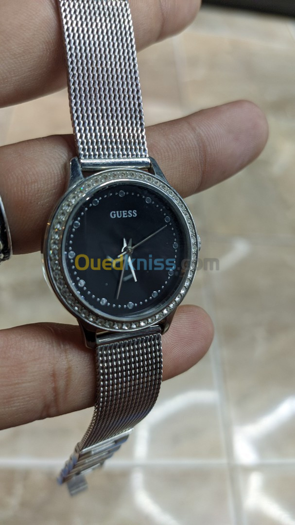 Montres femme GUESS ORIGINAL