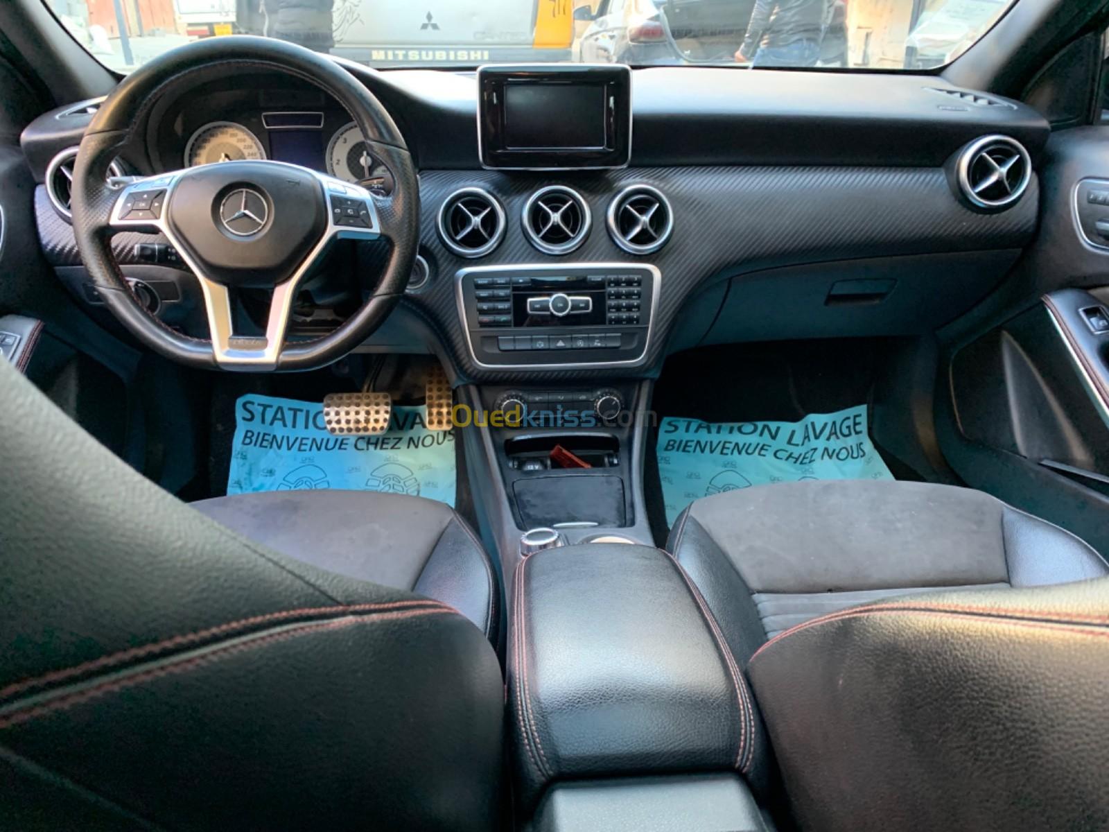 Mercedes Classe A 2015 180  Sport +