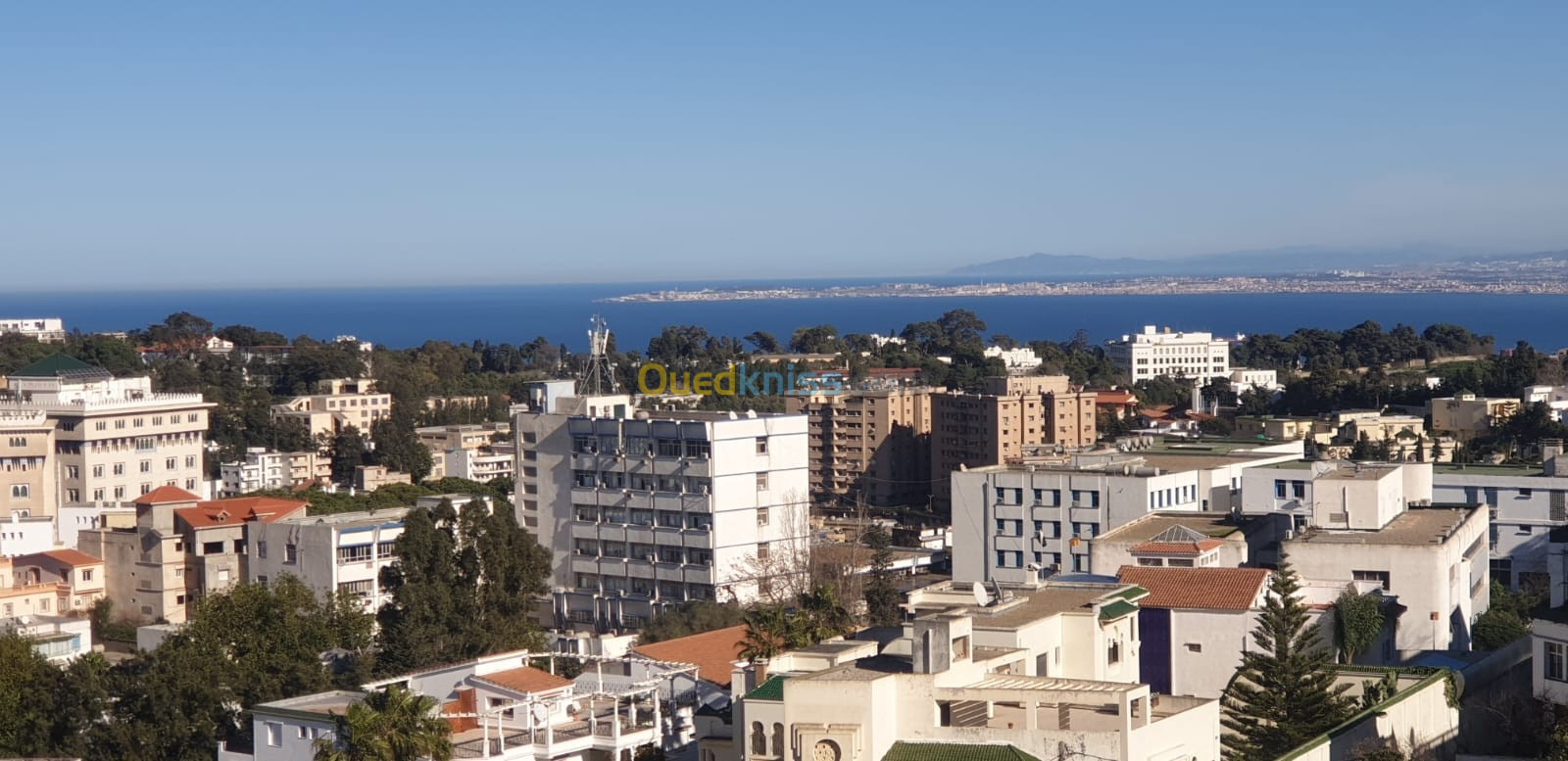 Location Appartement F4 Alger Hydra