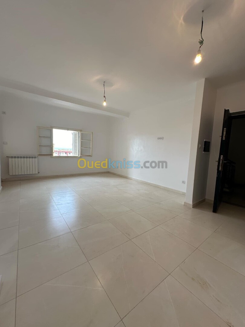 Vente Appartement F3 Alger Ain benian