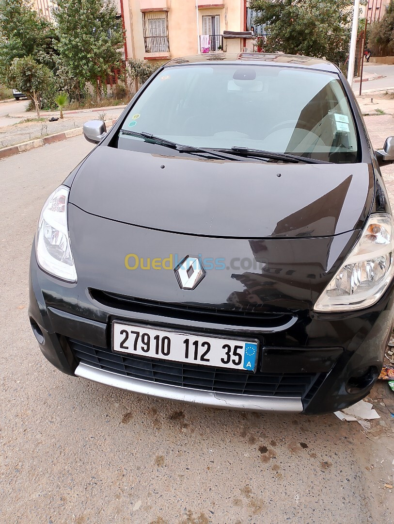 Renault Clio 3 2013 Night and Day