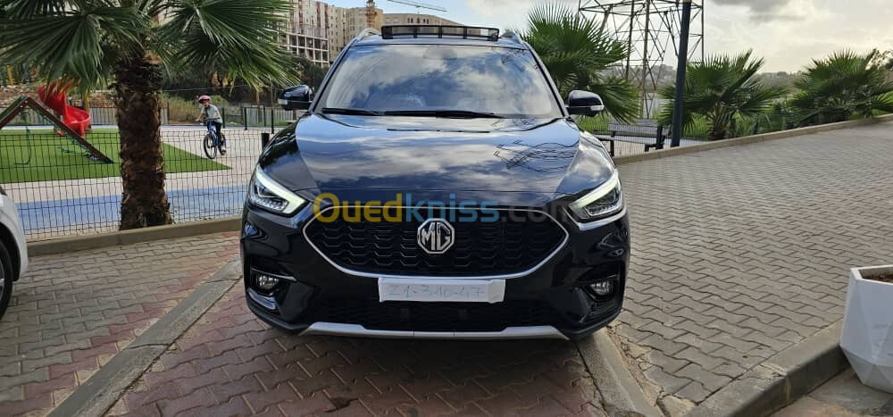 MG ZS FULL OPTION 2024 ZS