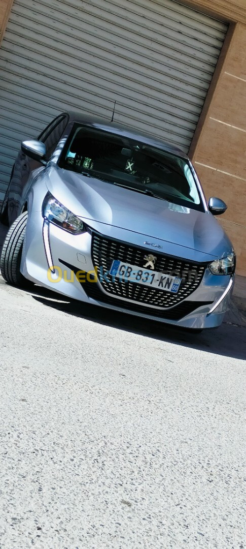 Peugeot 208 2021 Active