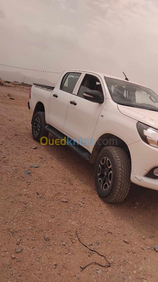 Toyota 2023 2023 Hilux