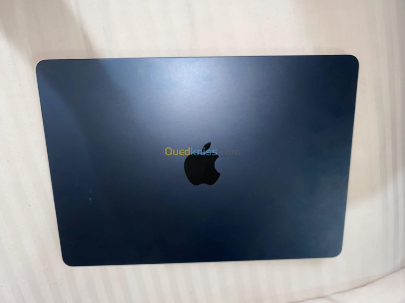 macbook air m2 2022