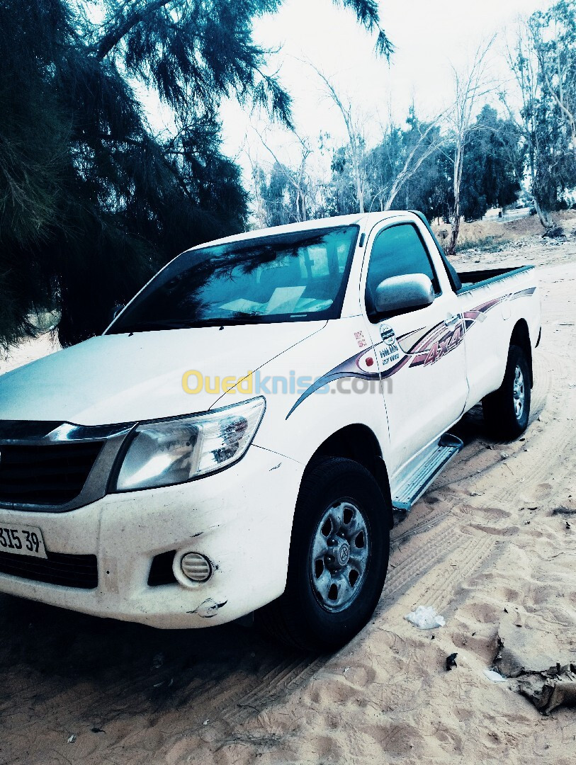 Toyota Hilux 2015 LEGEND DC 4x4