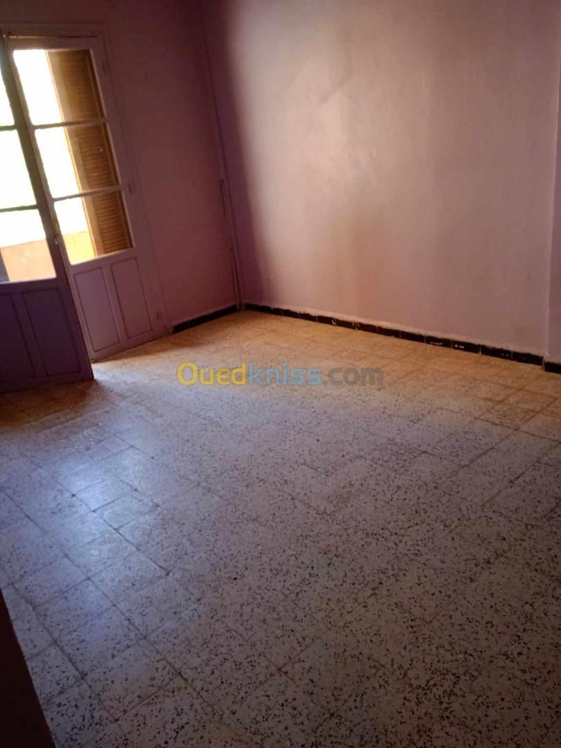 Vente Appartement F210 Médéa Ksar boukhari