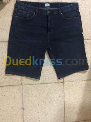 Bermuda/short en jean bleu foncé taille 48