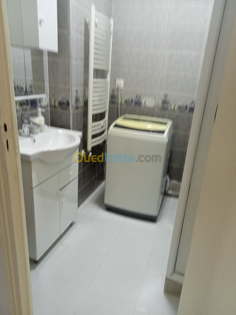 Location Appartement F3 Alger Hydra