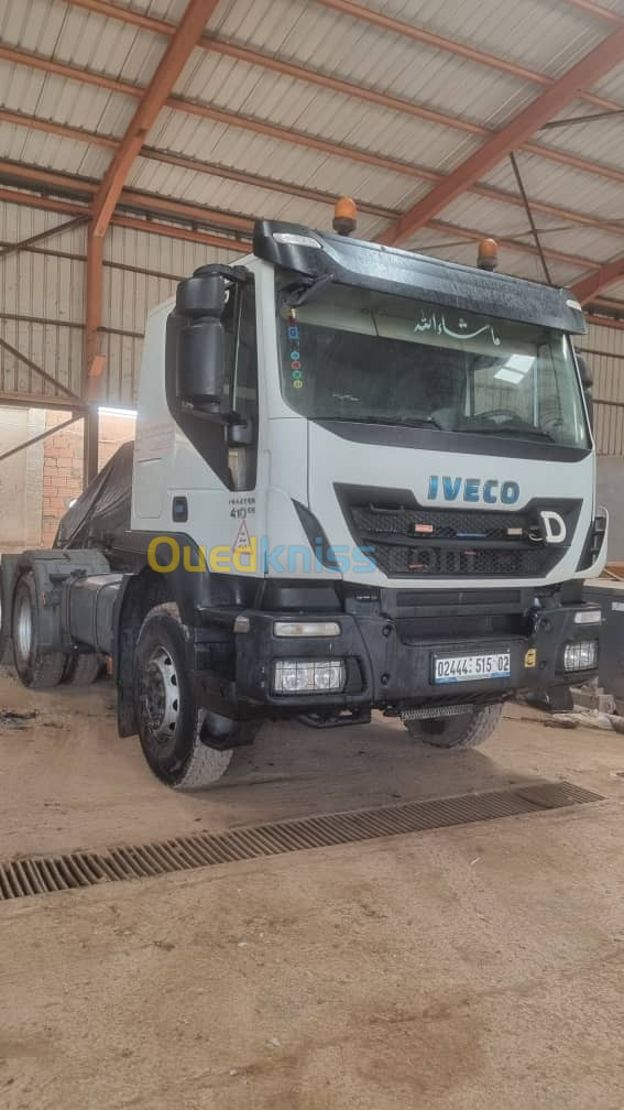 Iveco Tracteur 6*4 2015