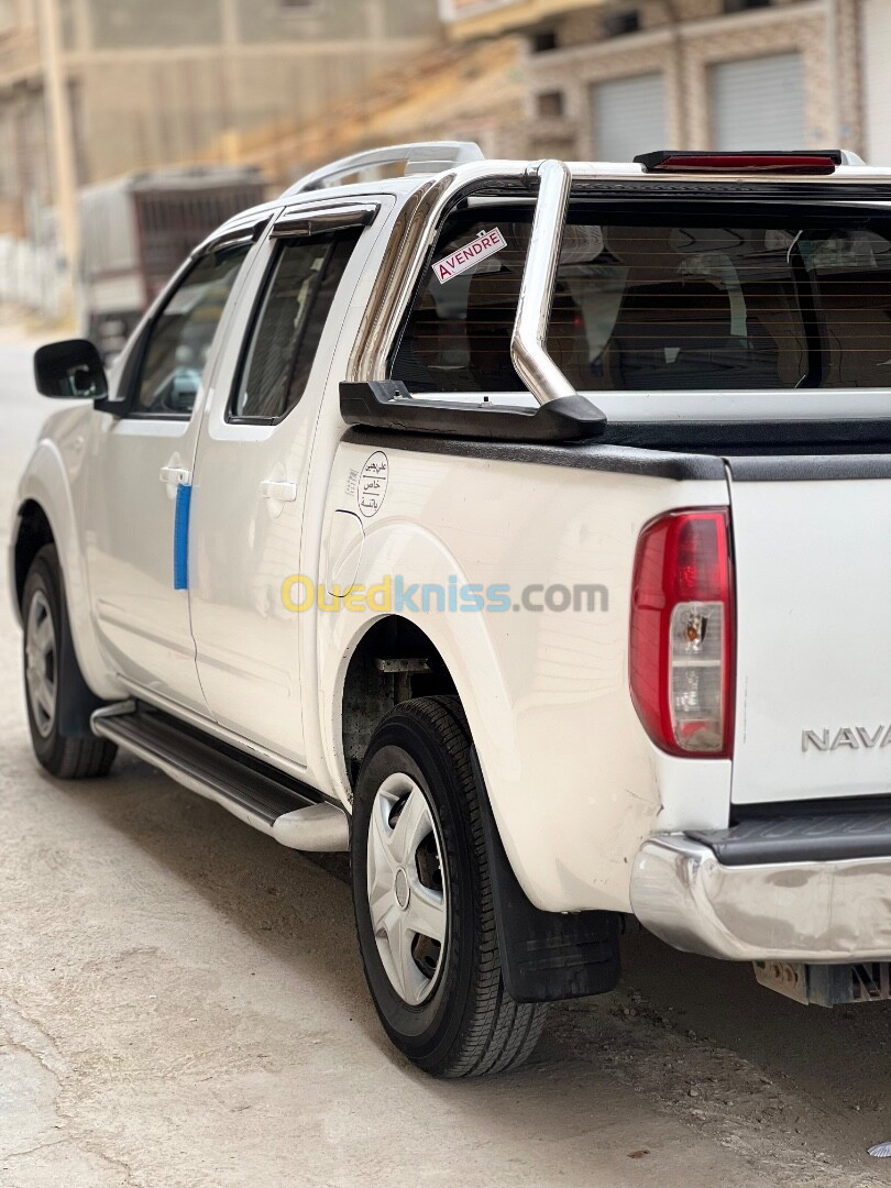 Nissan Navara 2015 Elegance 4x4