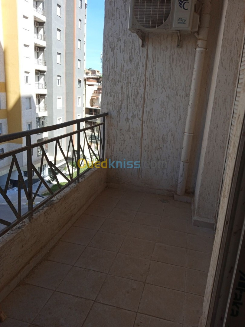 Location Appartement F5 Alger Kouba