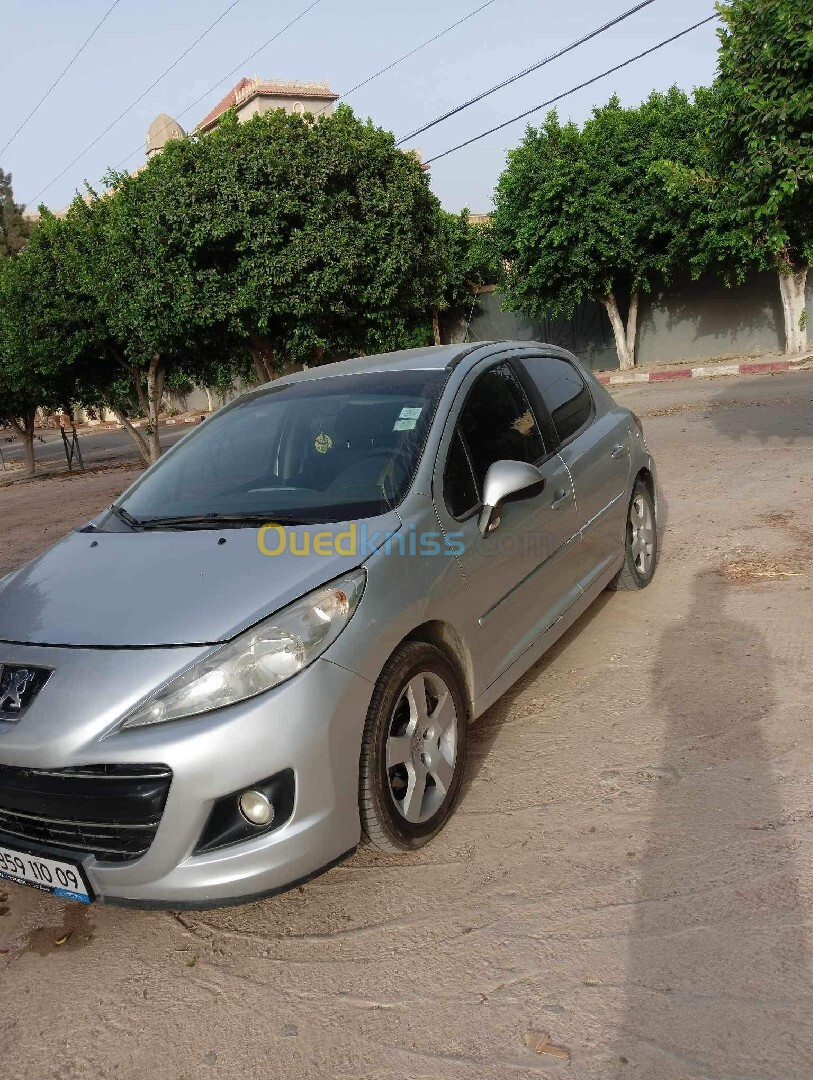 Peugeot 207 2010 فرنسية حرية