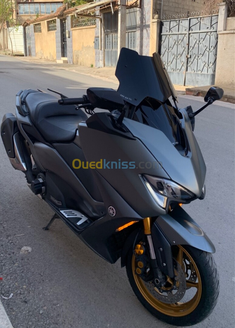 YAMAHA TMAX 560 2020