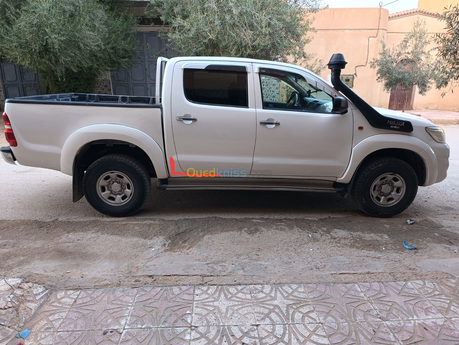 Toyota Hilux 2015 LEGEND DC 4x4