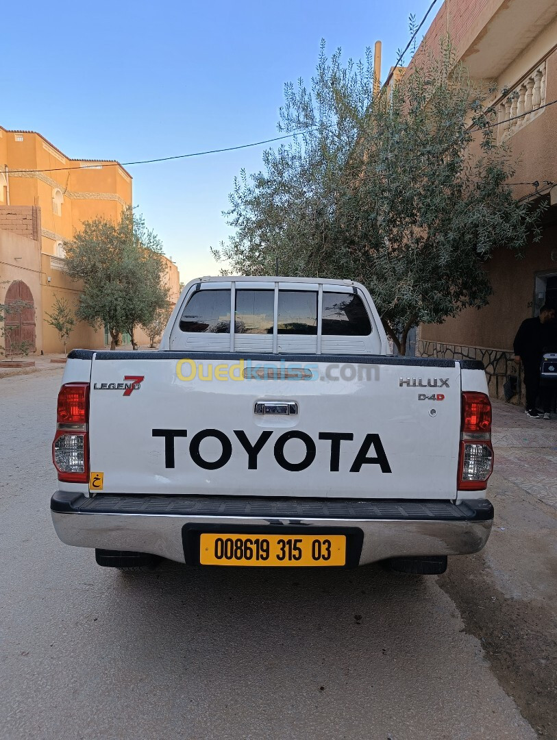 Toyota Hilux 2015 LEGEND DC 4x4