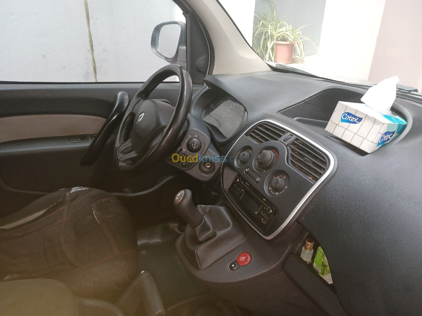 Renault Kangoo 2014 .