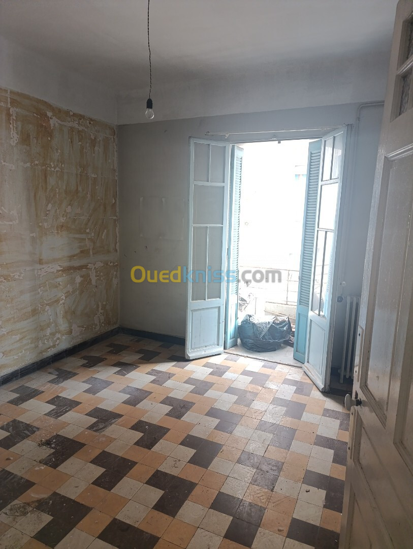 Vente Appartement F5 Alger Alger centre