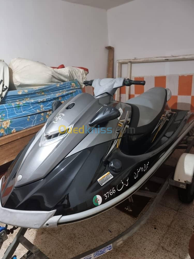 Yamaha Waverunner jetski 