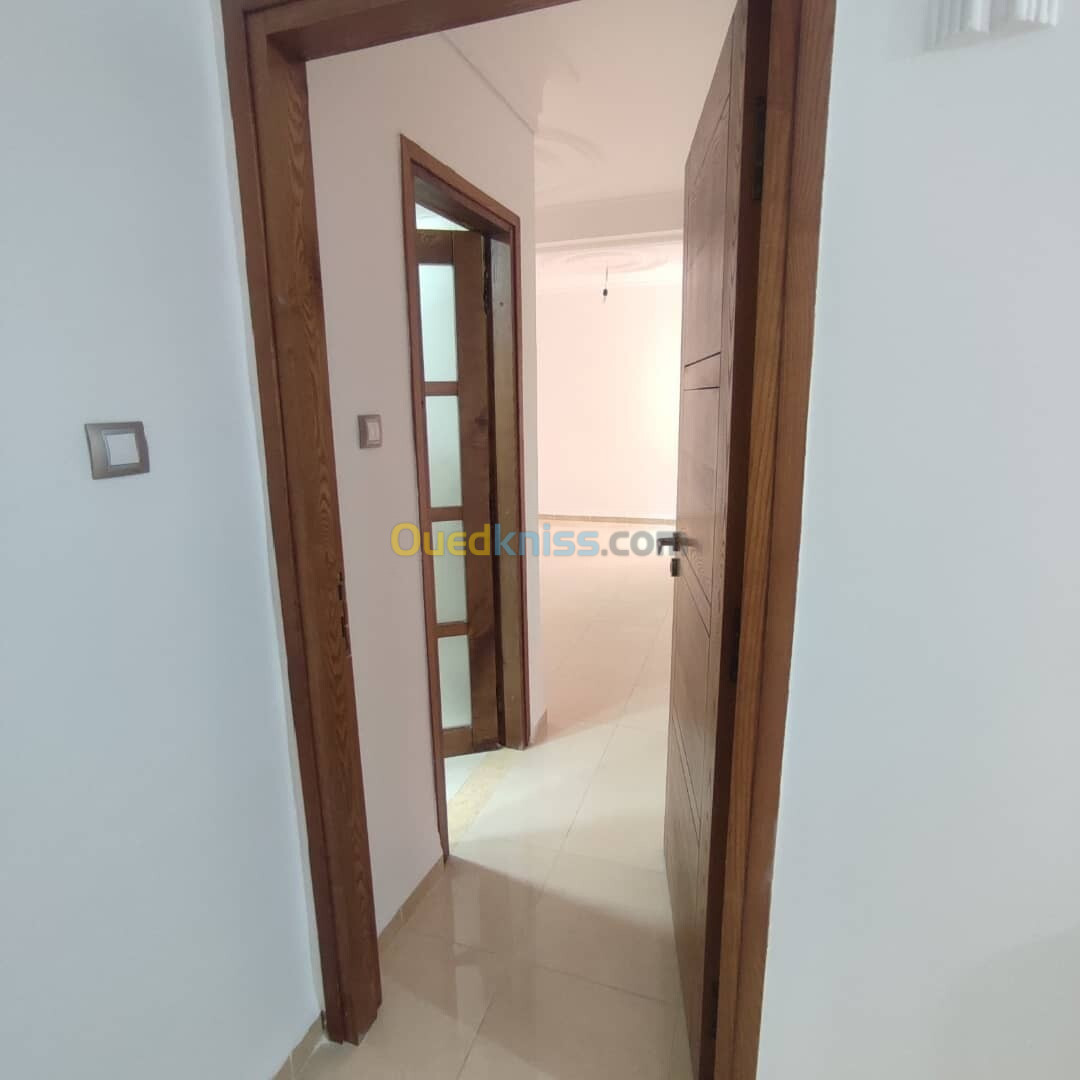 Location Appartement F4 Alger El achour