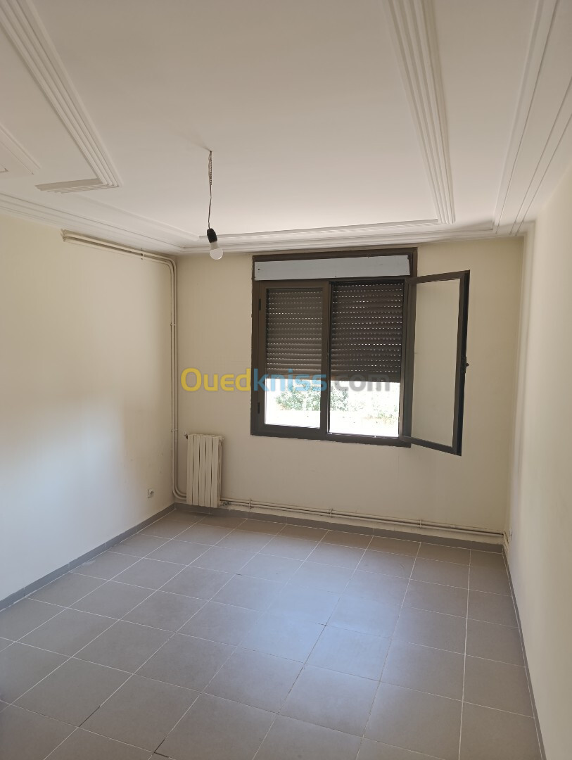 Location Appartement F4 Alger Birkhadem