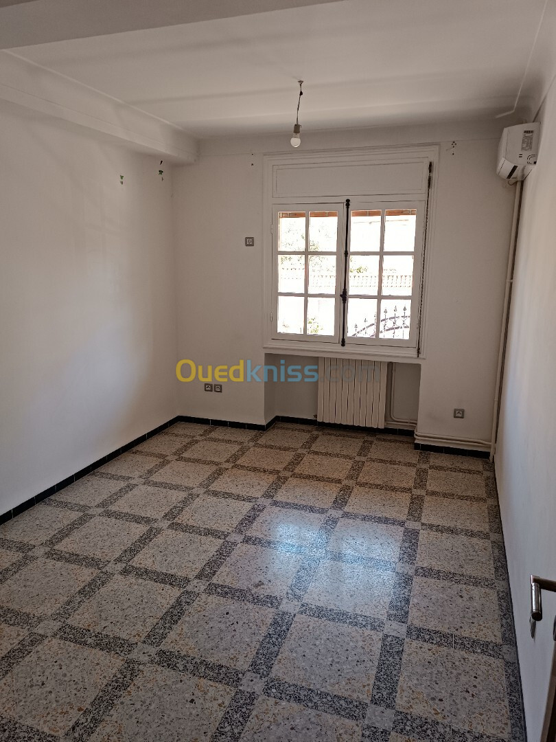 Location Appartement F5 Alger Dely brahim