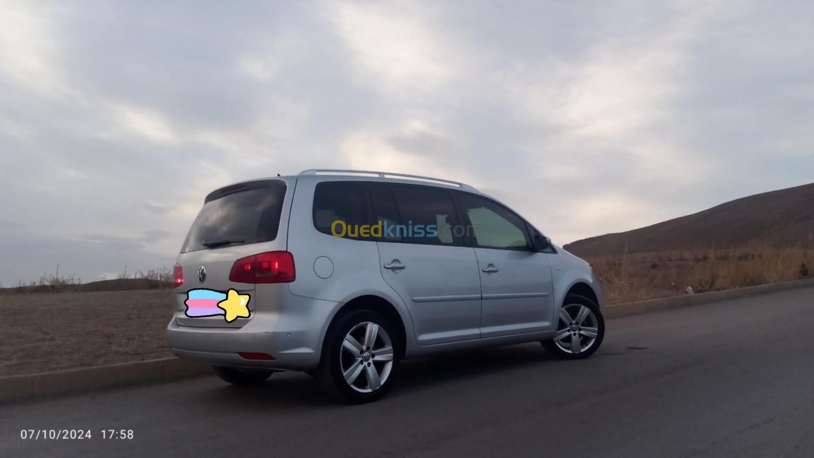 Volkswagen Touran 2015 Cup