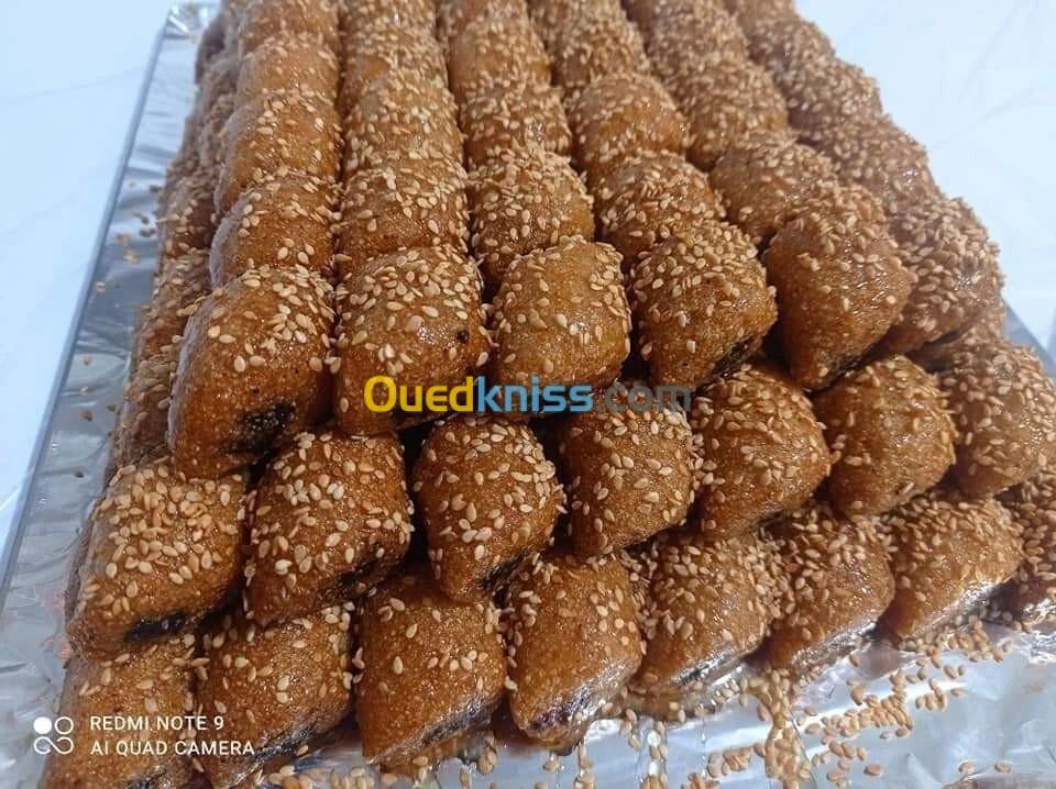 مساعدة لطبخ الحلويات تقليدية Gateaux traditionnels