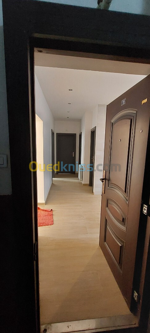 Location Appartement F3 Alger Zeralda