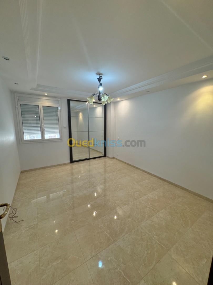 Vente Appartement F4 Alger Cheraga