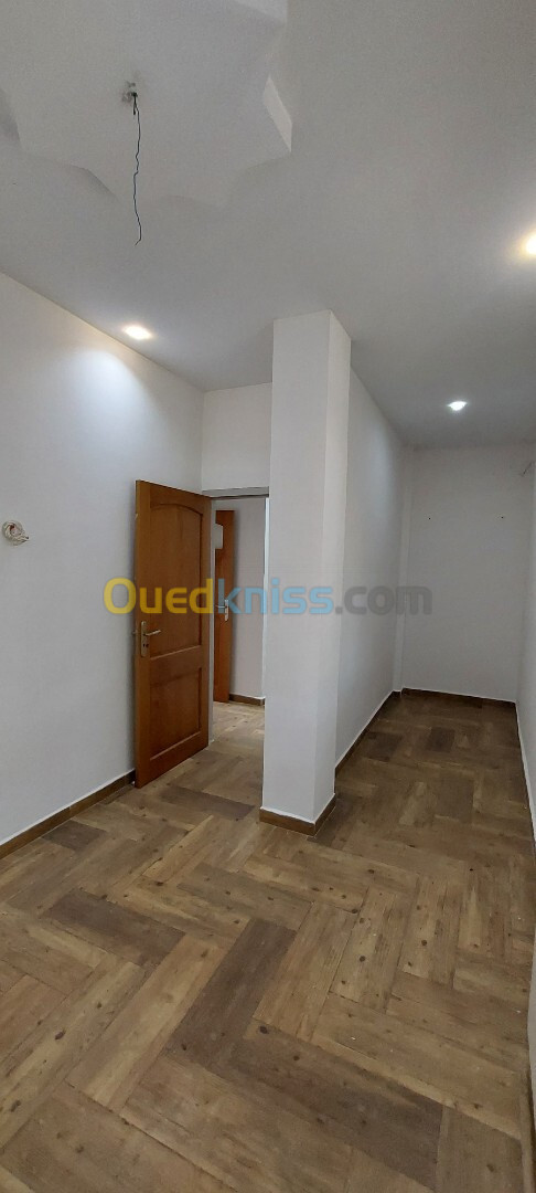 Vente Appartement F3 Alger Ain benian