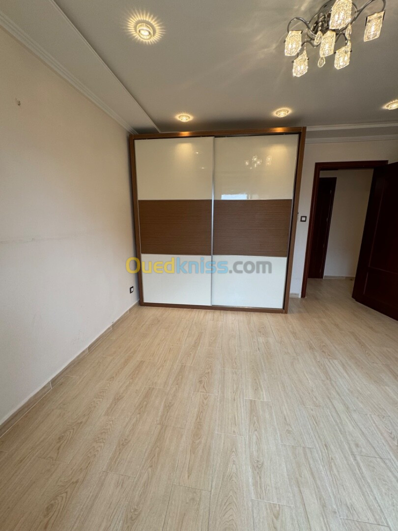 Vente Appartement F3 Alger El achour