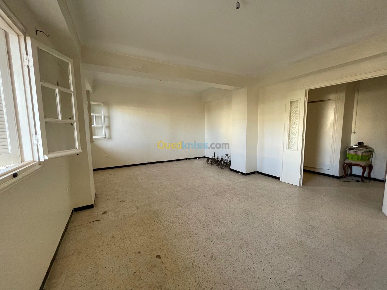 Vente Appartement F3 Alger El magharia