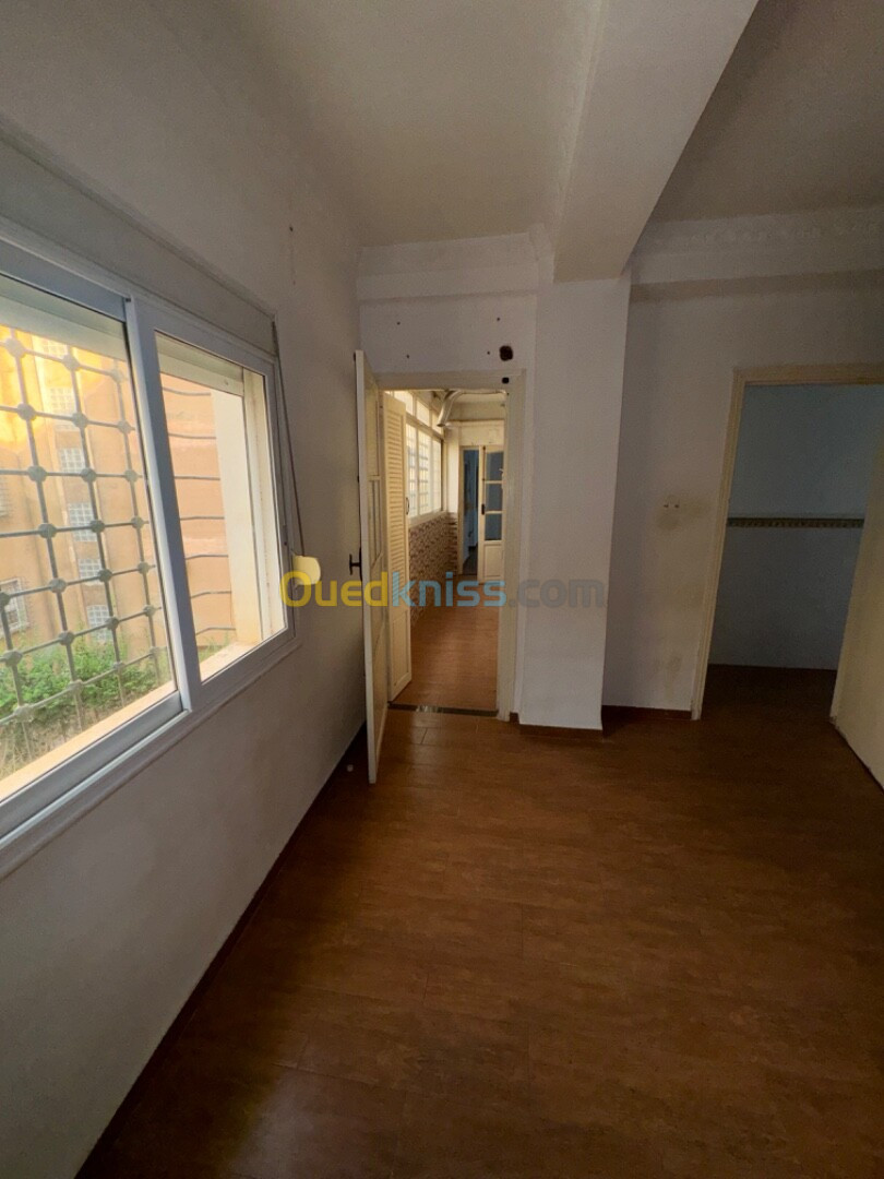 Location Appartement F3 Alger El achour