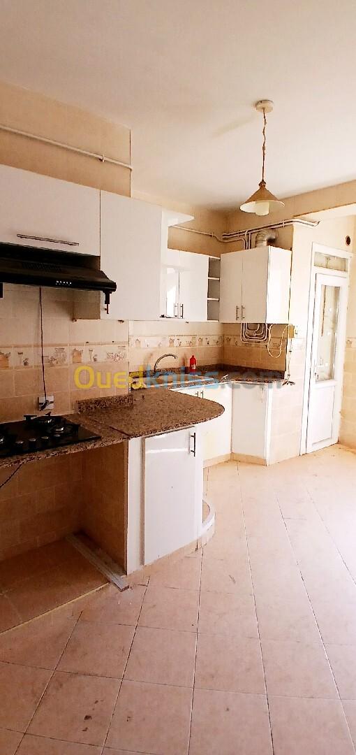 Location Appartement F4 Alger Ouled fayet