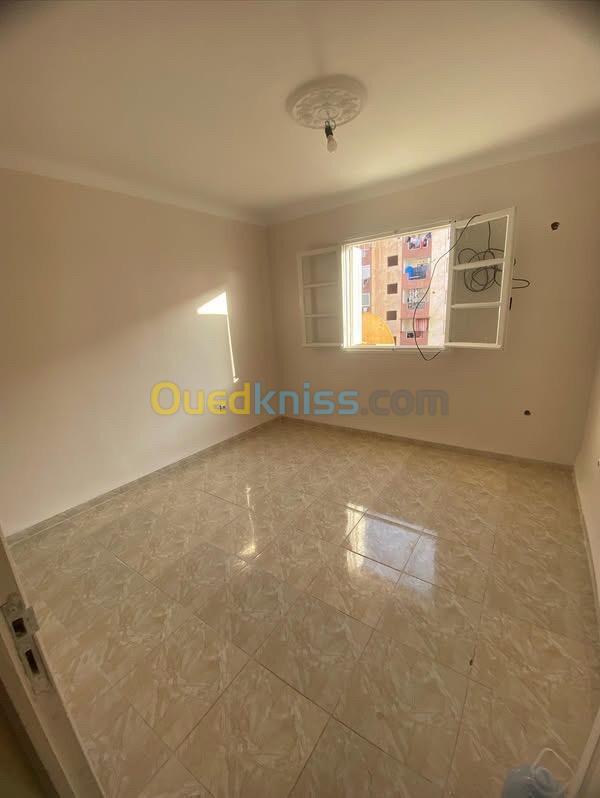 Vente Appartement F3 Alger Ain benian