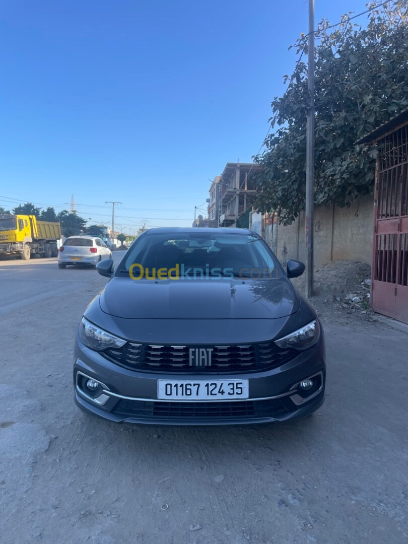 Fiat Tipo 2024 