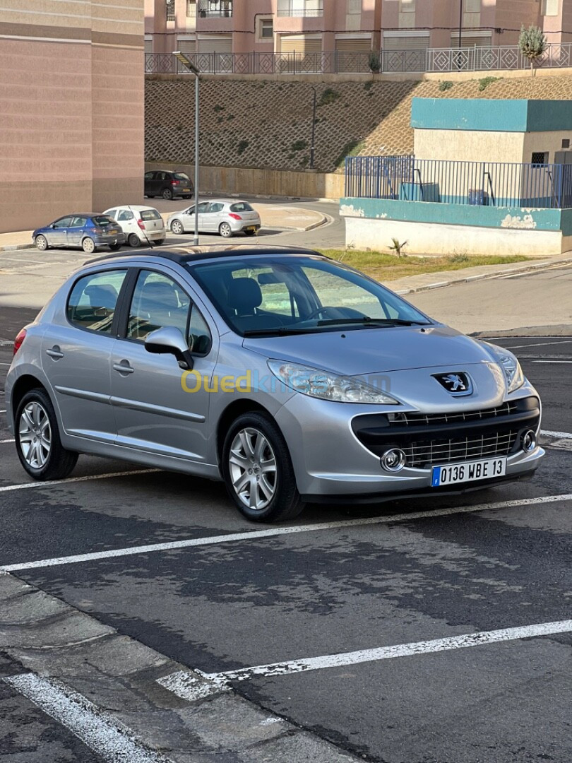 Peugeot 207 2009 Allure