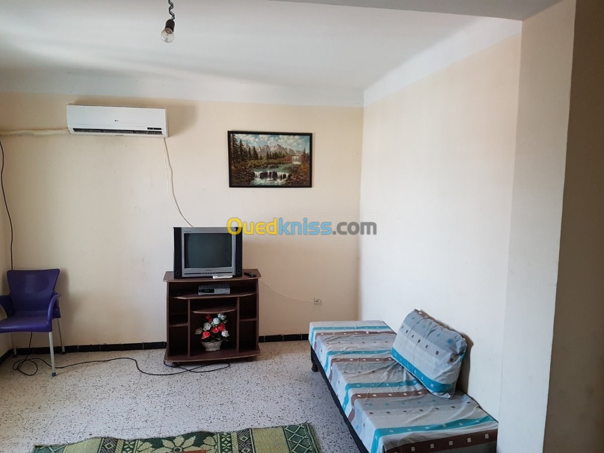 Location Appartement F4 Jijel Jijel