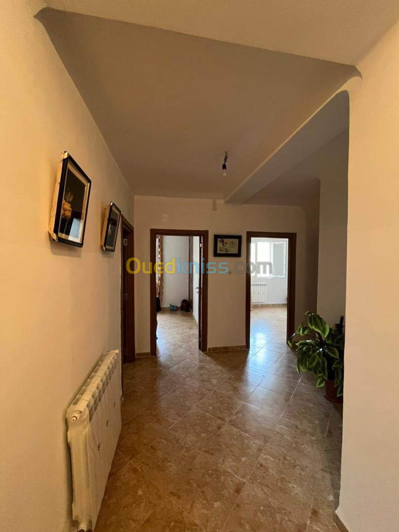 Location Appartement F4 Bejaia Oued ghir