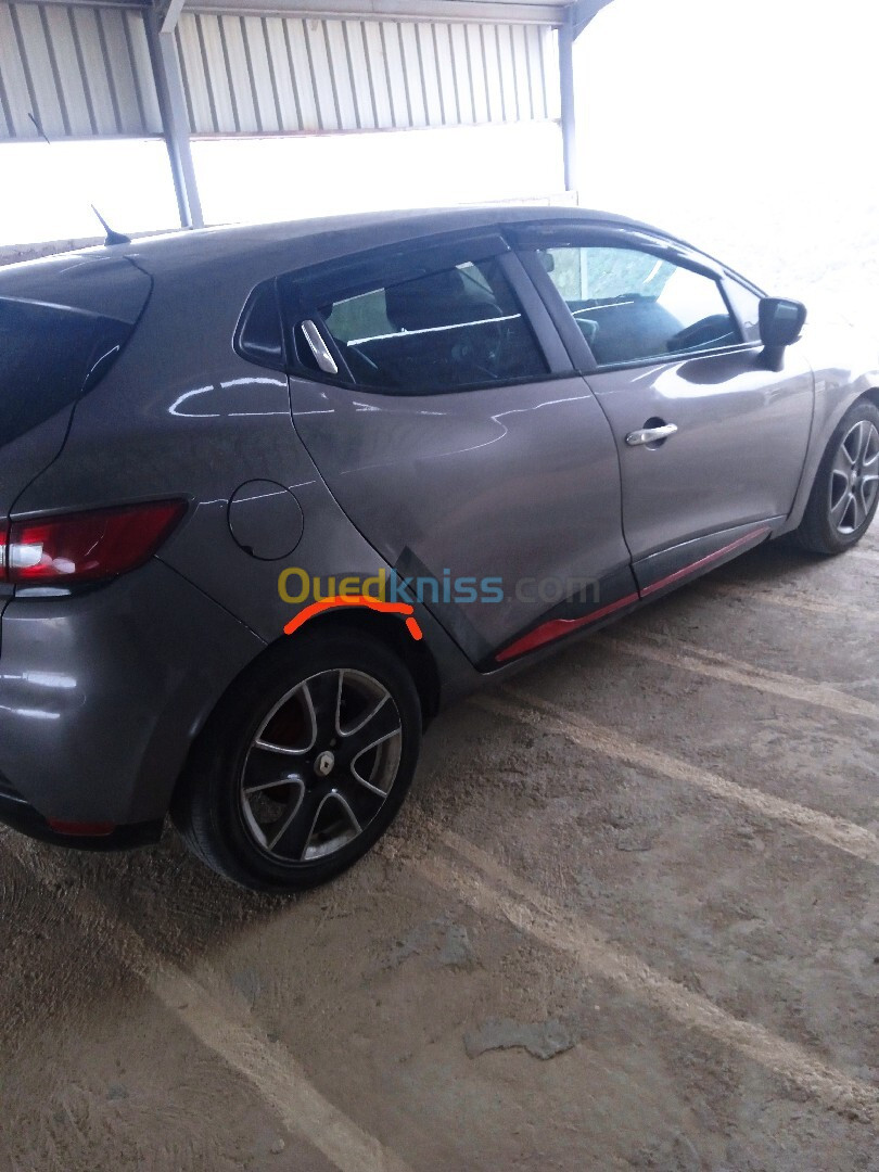 Renault Clio 4 2015 Limited