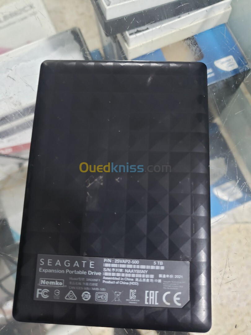 Seagate Expansion Portable 4TB External Hard Drive Desktop HDD / USB 3.0 noir